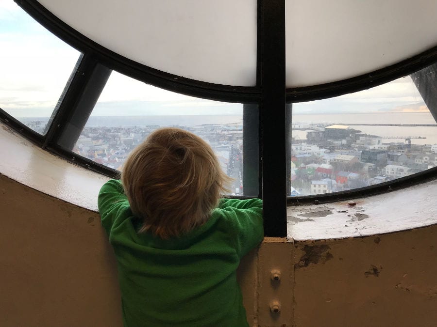 Things to do in Iceland with kids I #globetotting #familytravel #travelwithkids