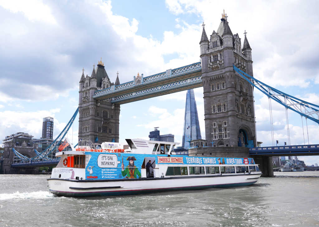 horrible histories boat trip london