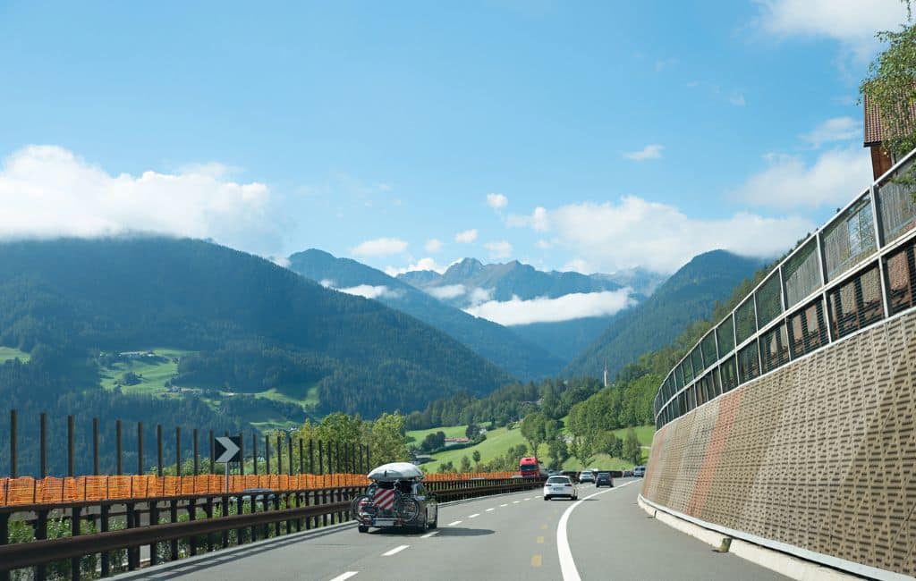 TollHopper Depositphotos