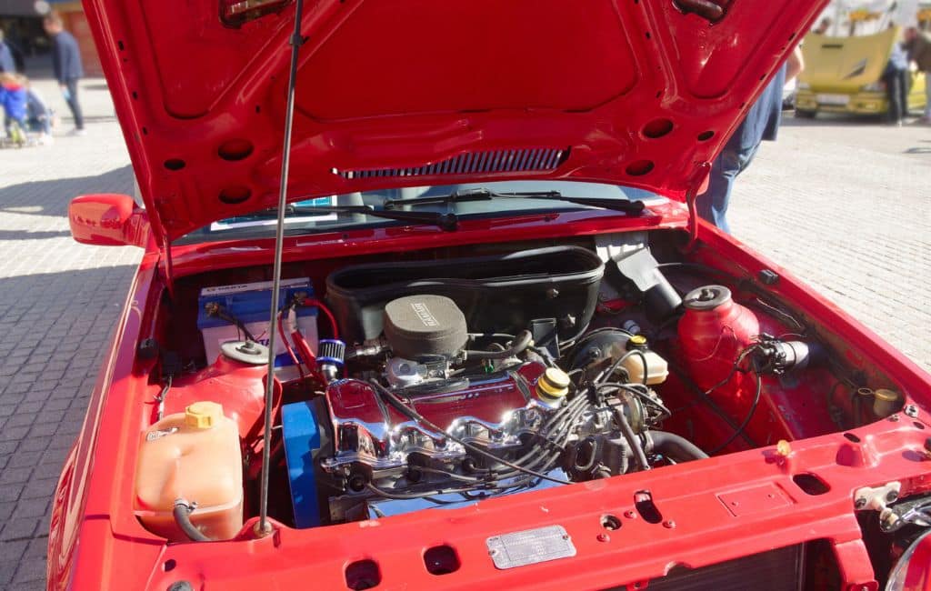 How to prepare your car for a road trip. Depositphotos.com