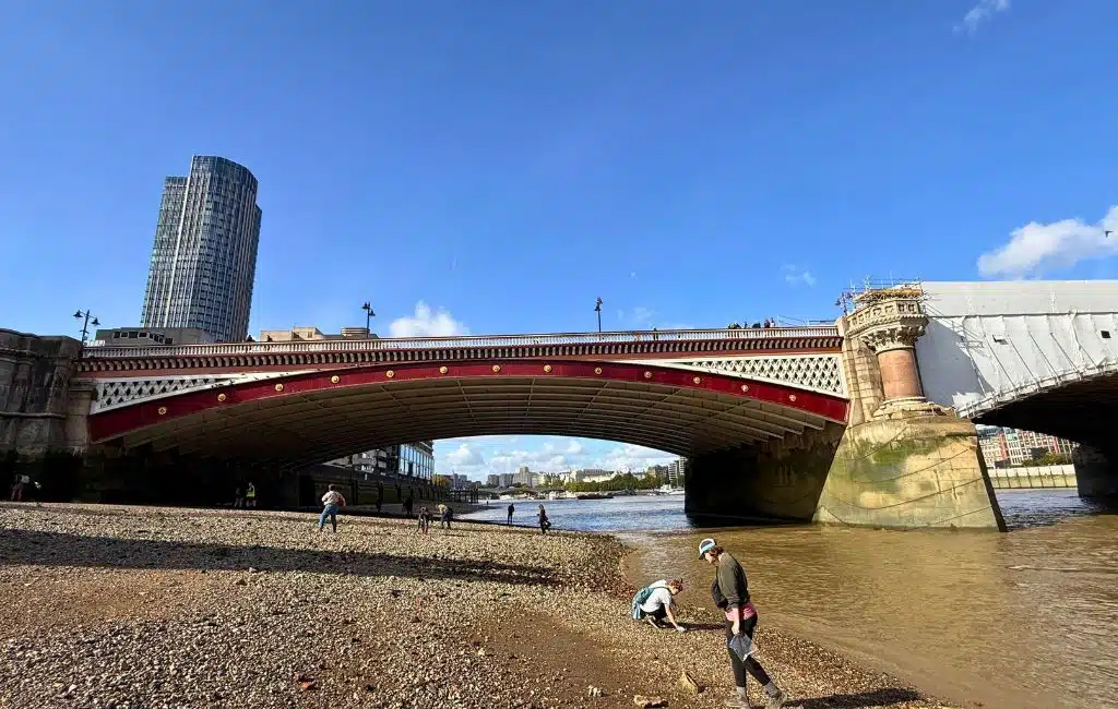 mudlarking in London