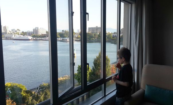 Family Hotel Review: Delta Pointe Resort Victoria, Vancouver Island, Canada