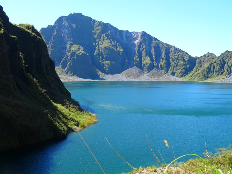 Best Day trips from Manila - Hike Mount Pinatubo