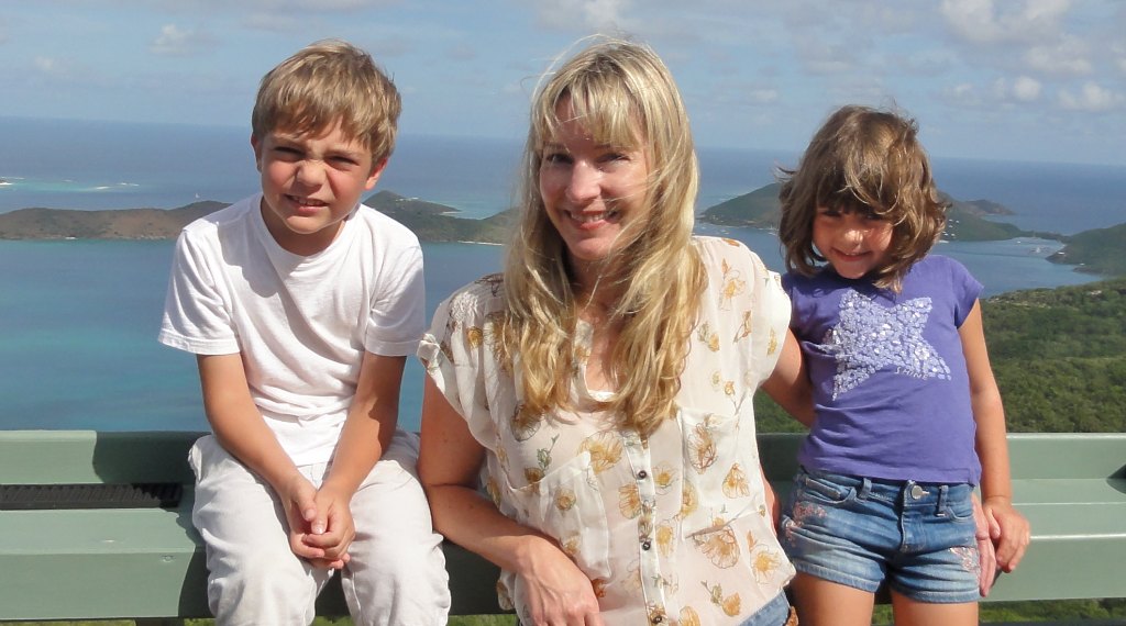 My Family Adventure Panama: Tara Cannon Pint Size Pilot